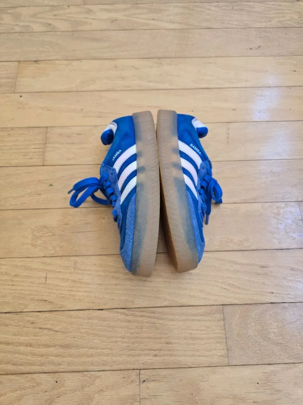 adidas | Samba Bold Blue White Gum Sporty Retro Sneakers | WMS 6